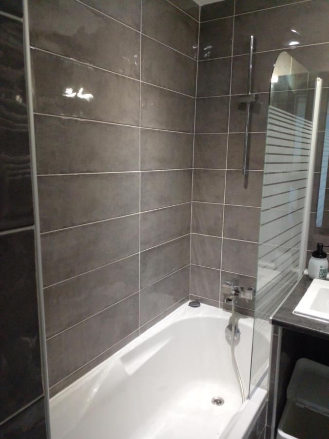 Appartement En Residence Climatise Avec Parking Montpellier Exteriör bild